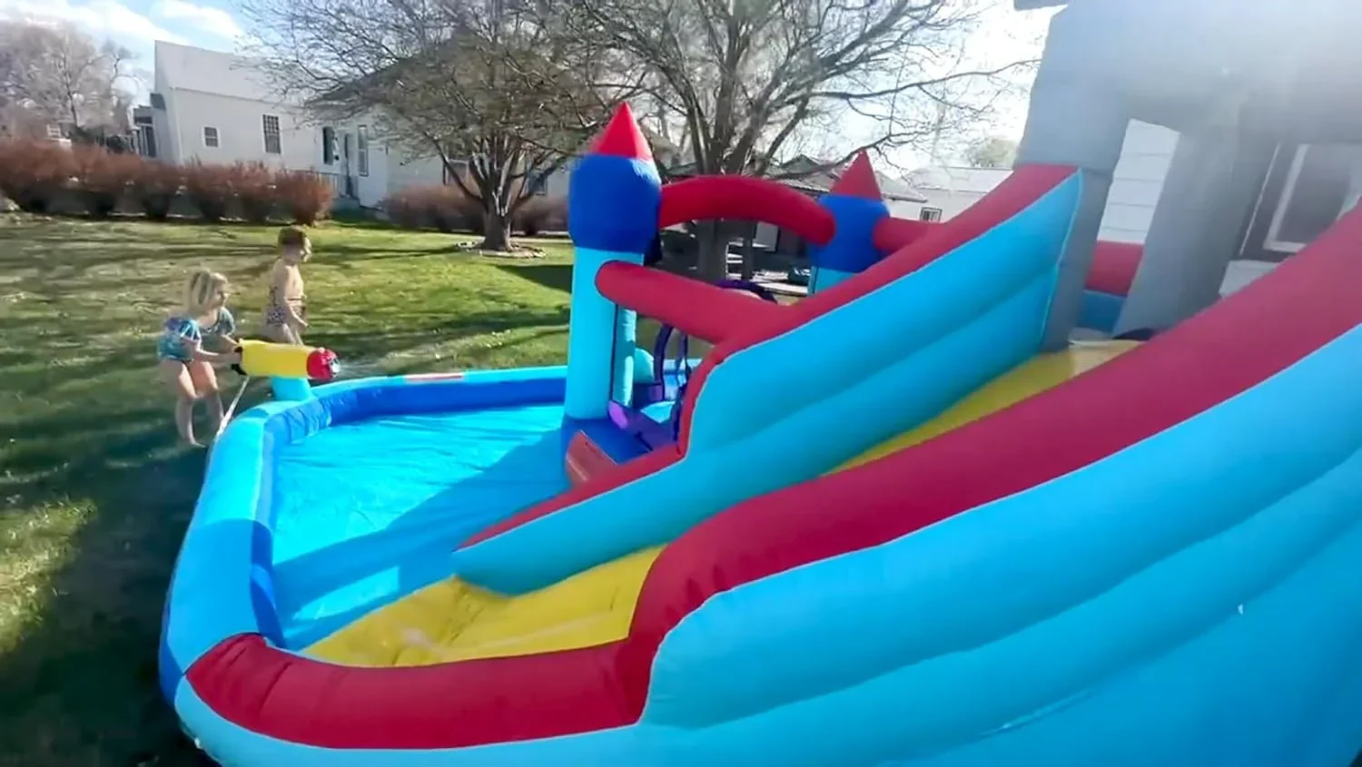ROOJER Inflatable Water Slide Bounce House 8-in-1 With 450W Blower - Crocodile Water Park - Image 9 ROOJER Inflatable Water Slide Bounce House 8-in-1 With 450W Blower - Crocodile Water Park - Image 9