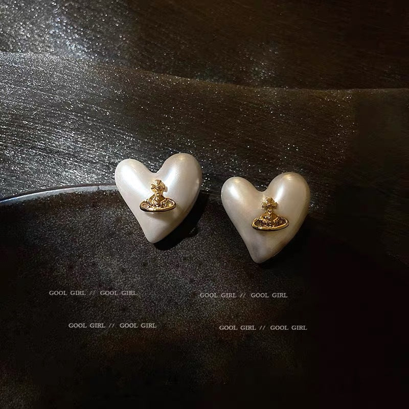 Vivienne Westwood Heart Saturn Earrings - Original Replica Club
