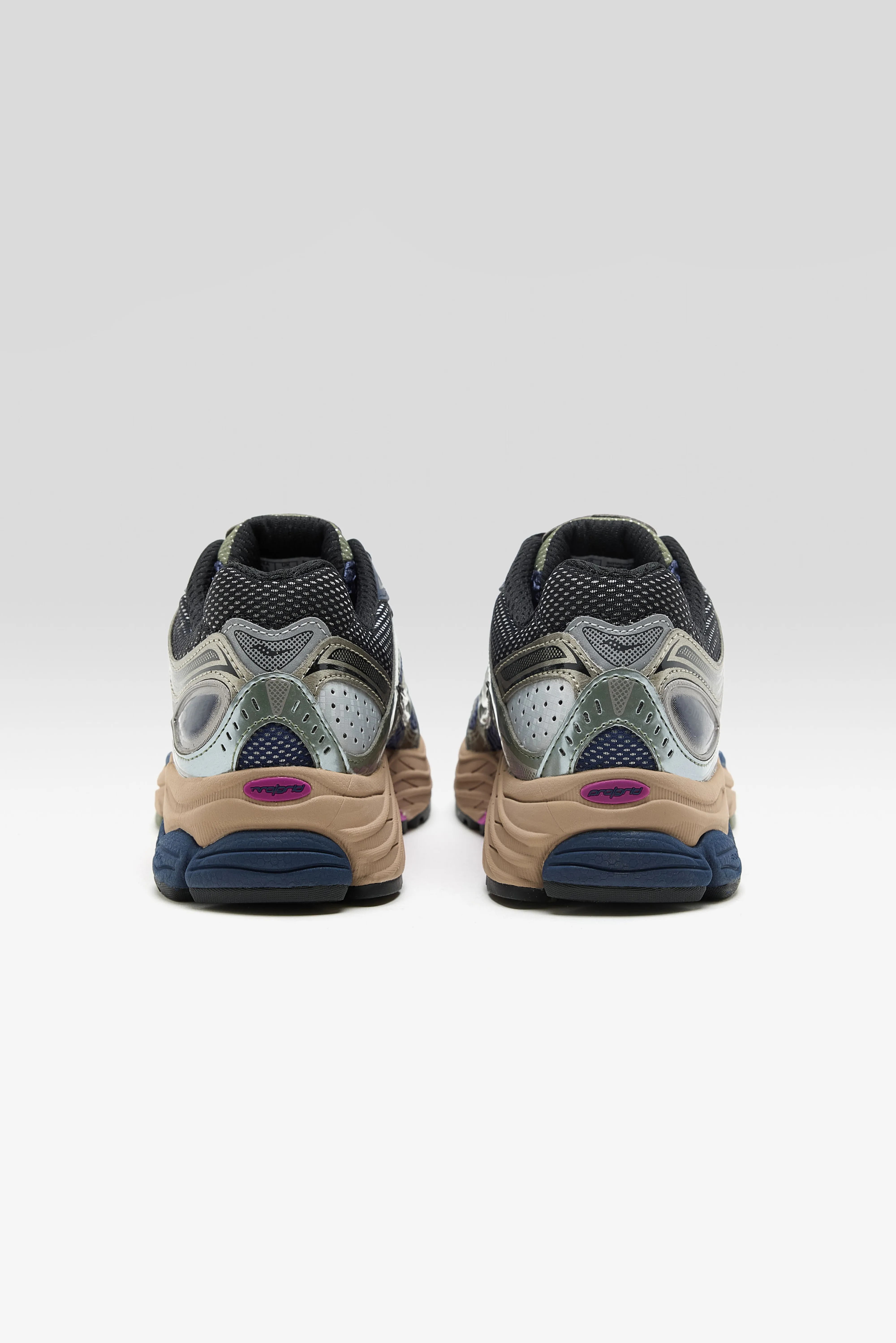 Bellerose ProGrid Omni  9 Disrupt for Men  (261 / M / NAVY)