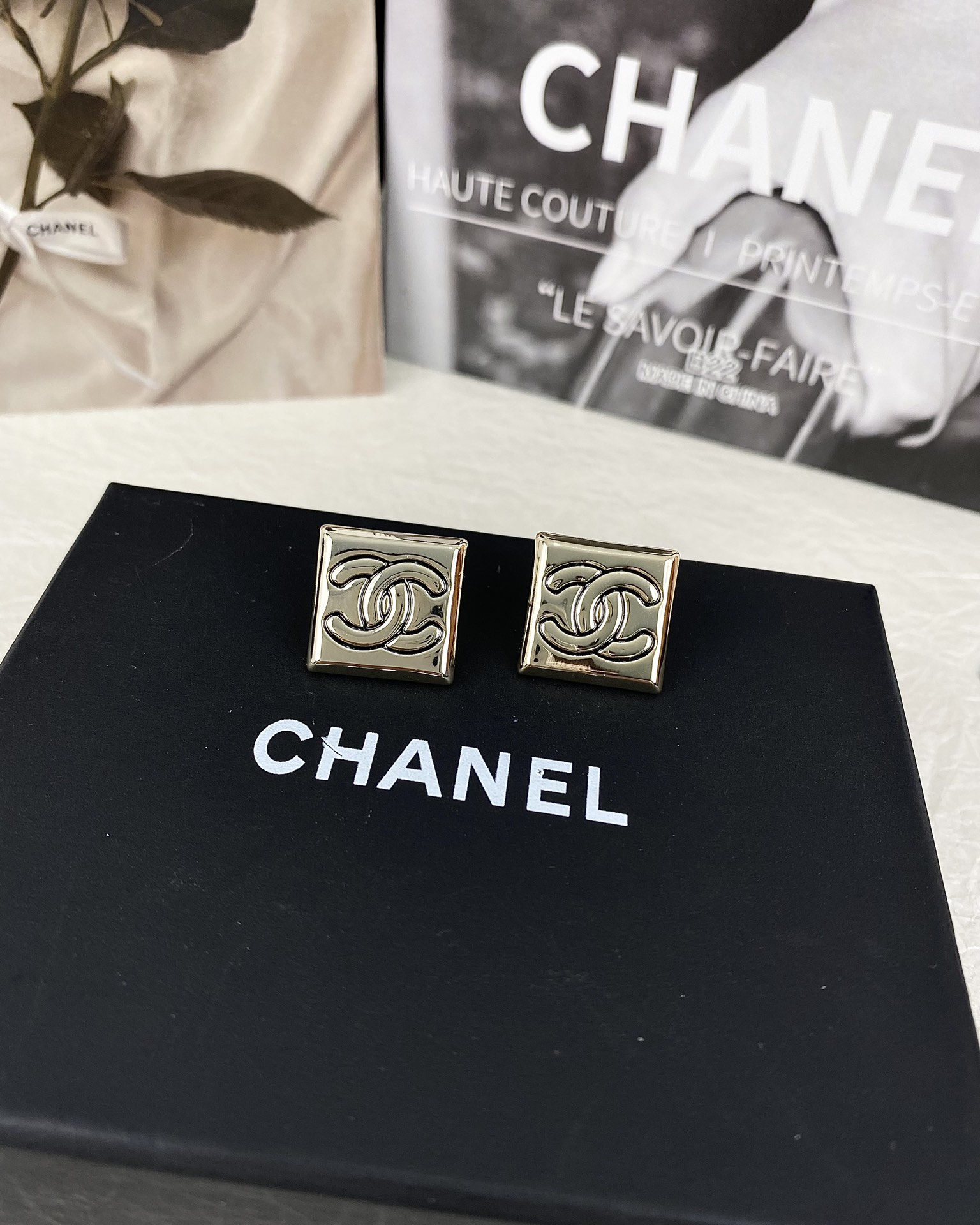 Chanel Square Pearl Stud Earrings - Original Replica Club