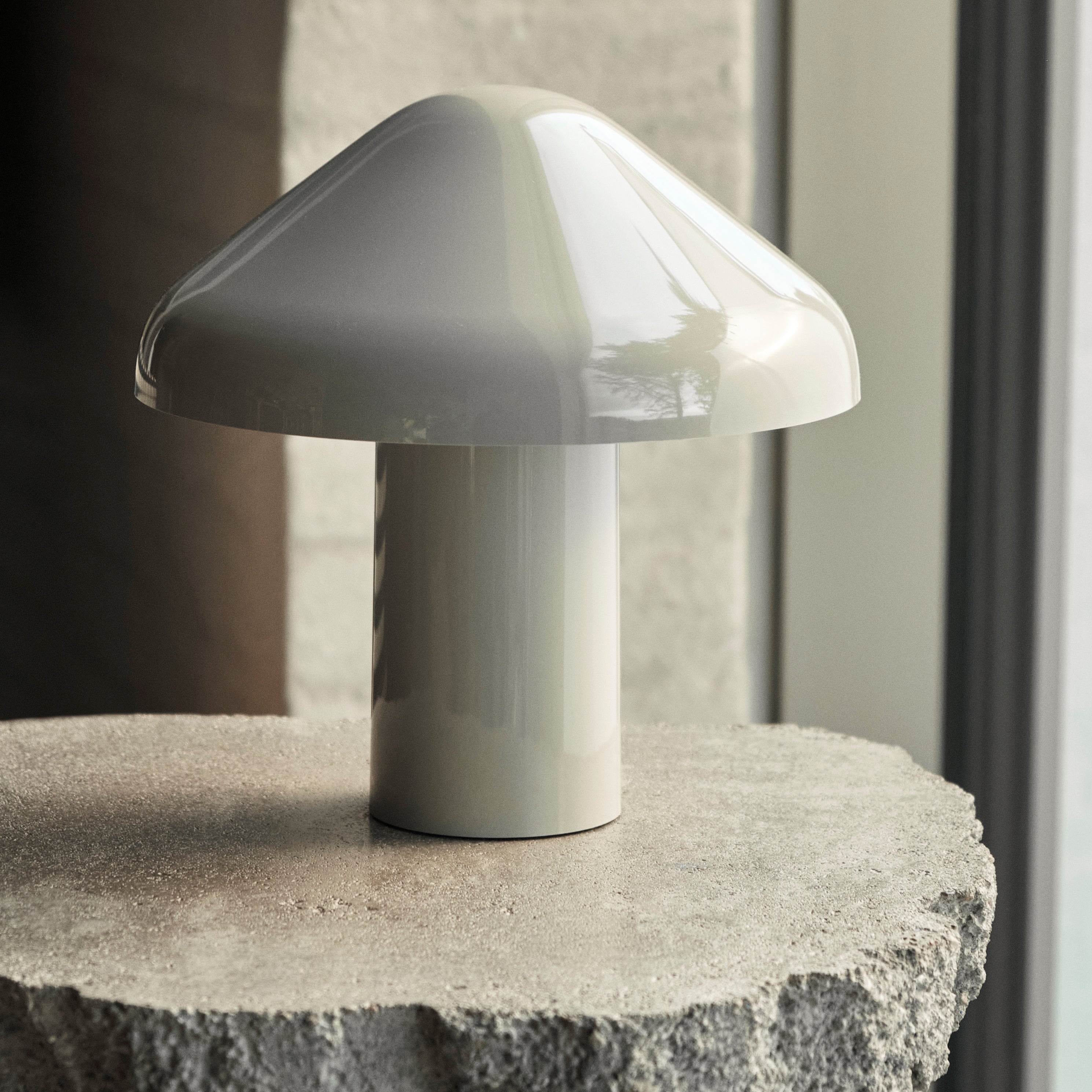 HAY Pao Oplaadbare Tafellamp - Crème