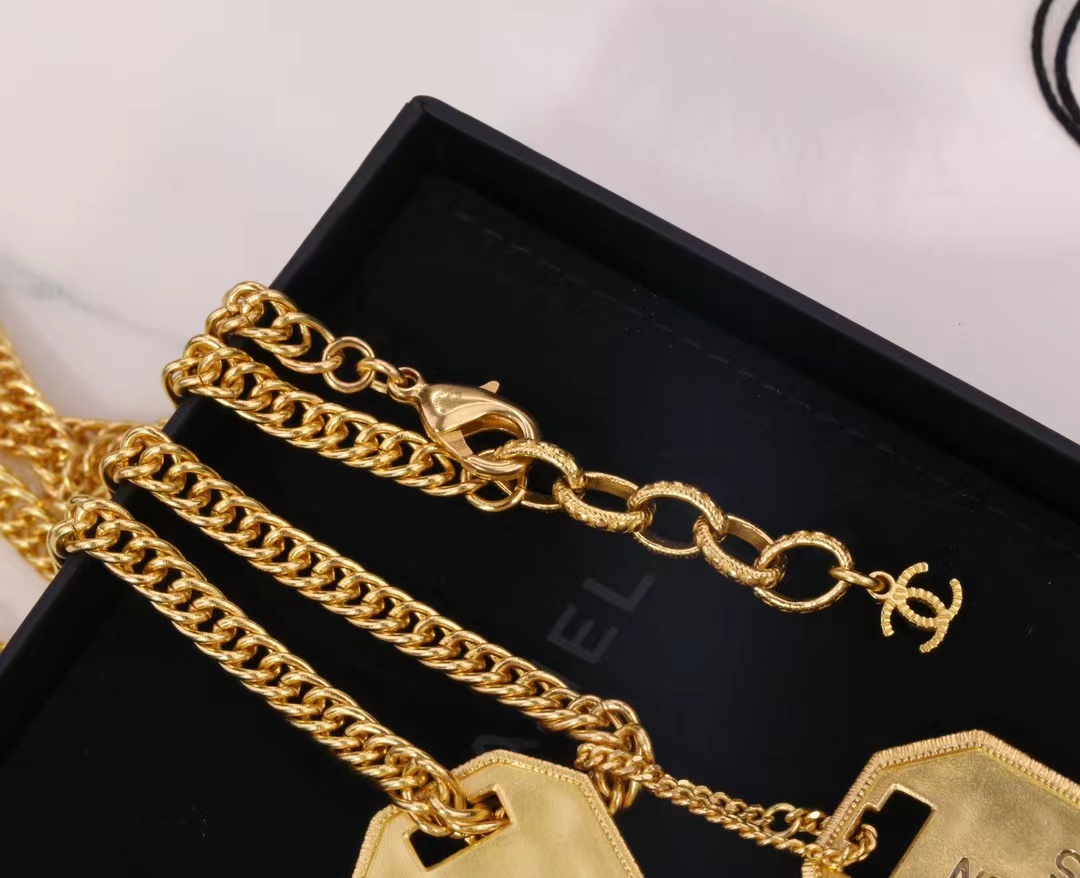 Chanel Unisex Thick Cuban Chain Rectangle Tag Pendant Necklace - Original Replica Club