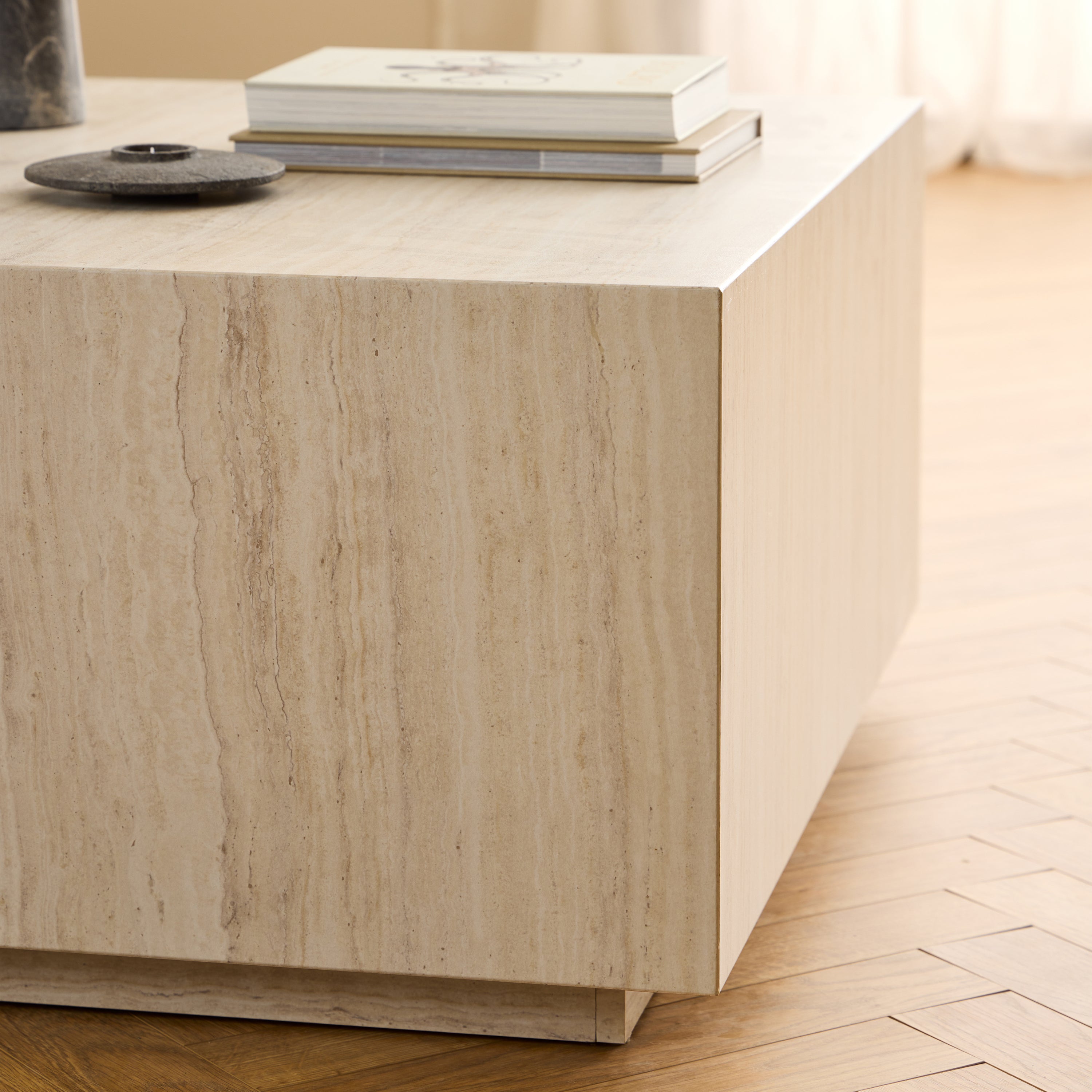 by fonQ Dice Salontafel - Crème