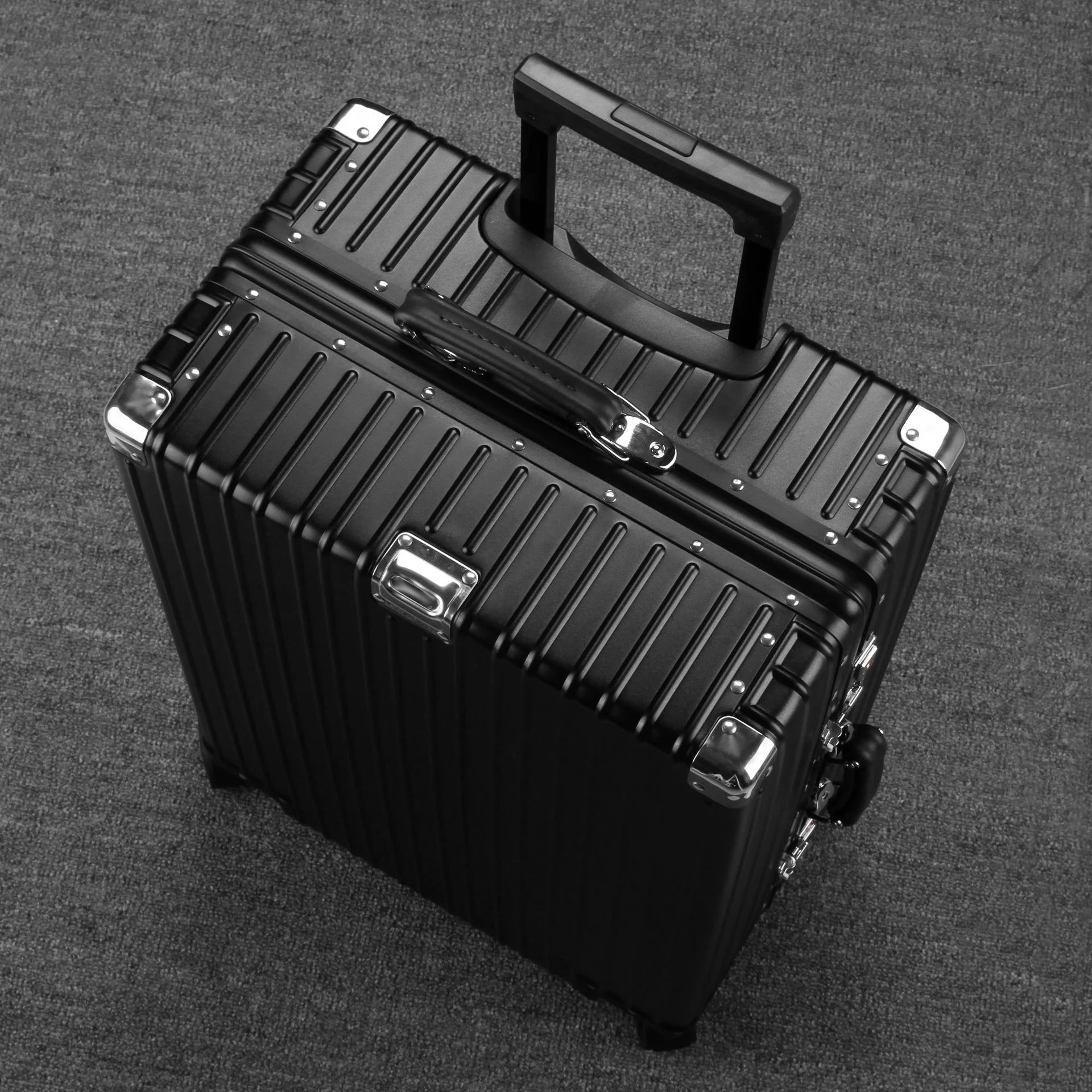 All Aluminum Magnesium Carry on Luggage Airline Approved, Hardside Carry on Suitcase with TSA Lock, Zipperless Luggage Checked Luggage Metal Rolling Luggage for Travel, Business - Image 12
