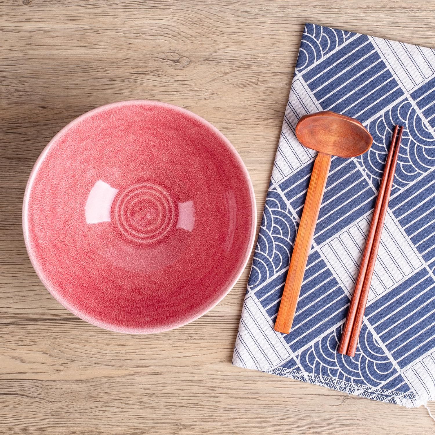 40oz Japanese Ceramic Ramen Bowl Set of 2 with Chopsticks and Spoons for Pho Udon Asian Soup Noodles (Pink)