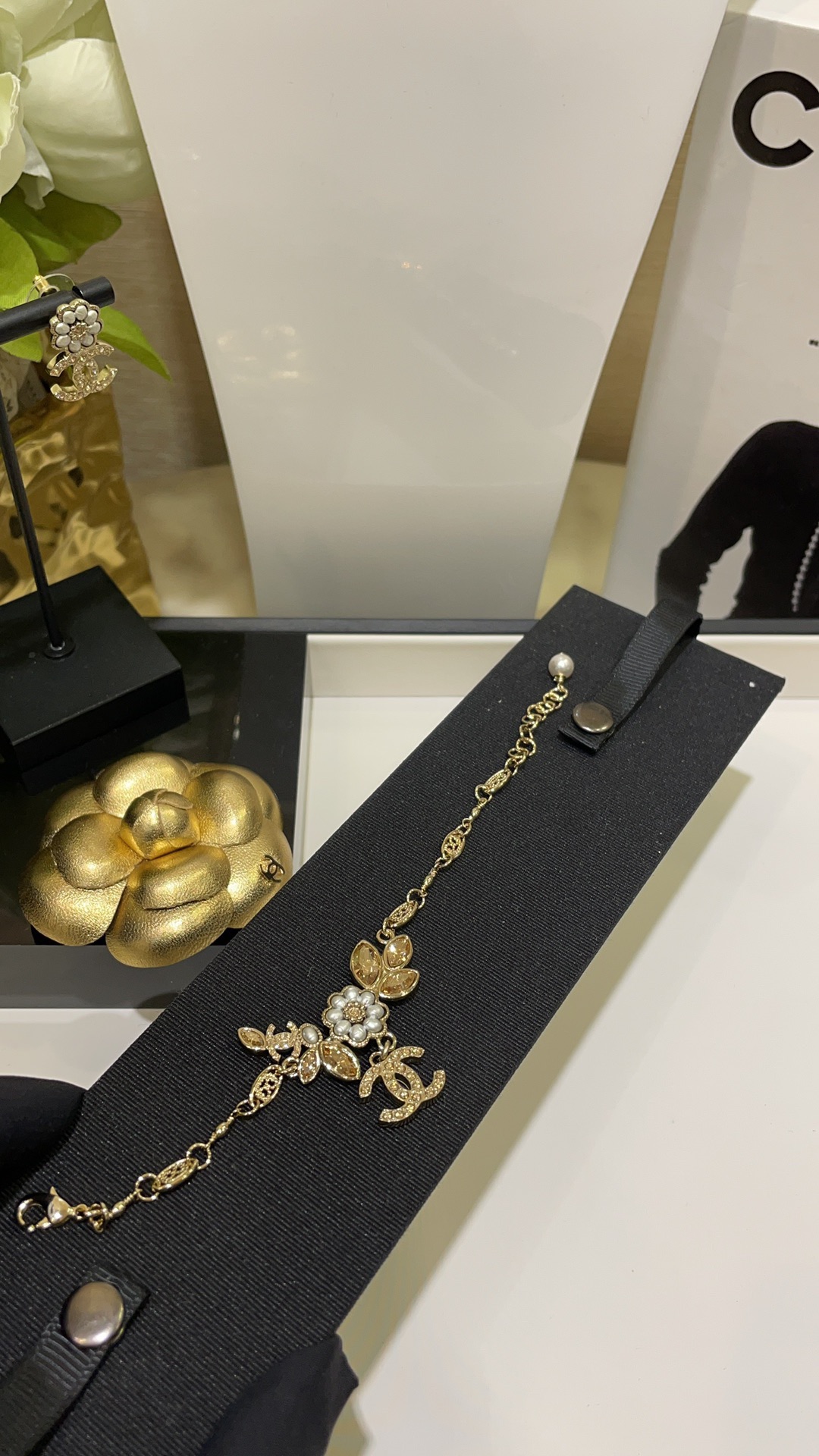 Chanel Ear of Wheat Pearl Flower Bracelet - Original Replica Club