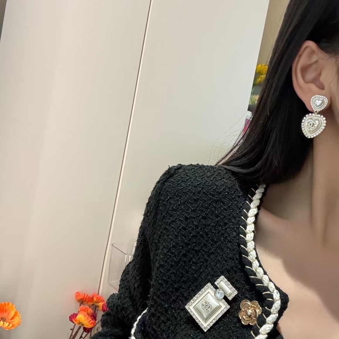 Chanel Two Heart Dangle Pearl Earrings - Original Replica Club