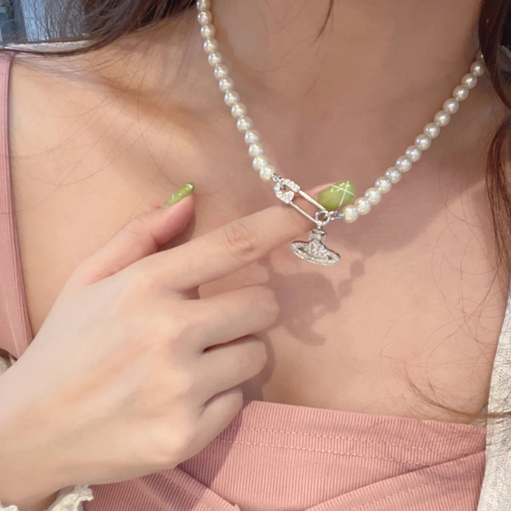 Vivienne Westwood Saturn Pearl Necklace - Original Replica Club