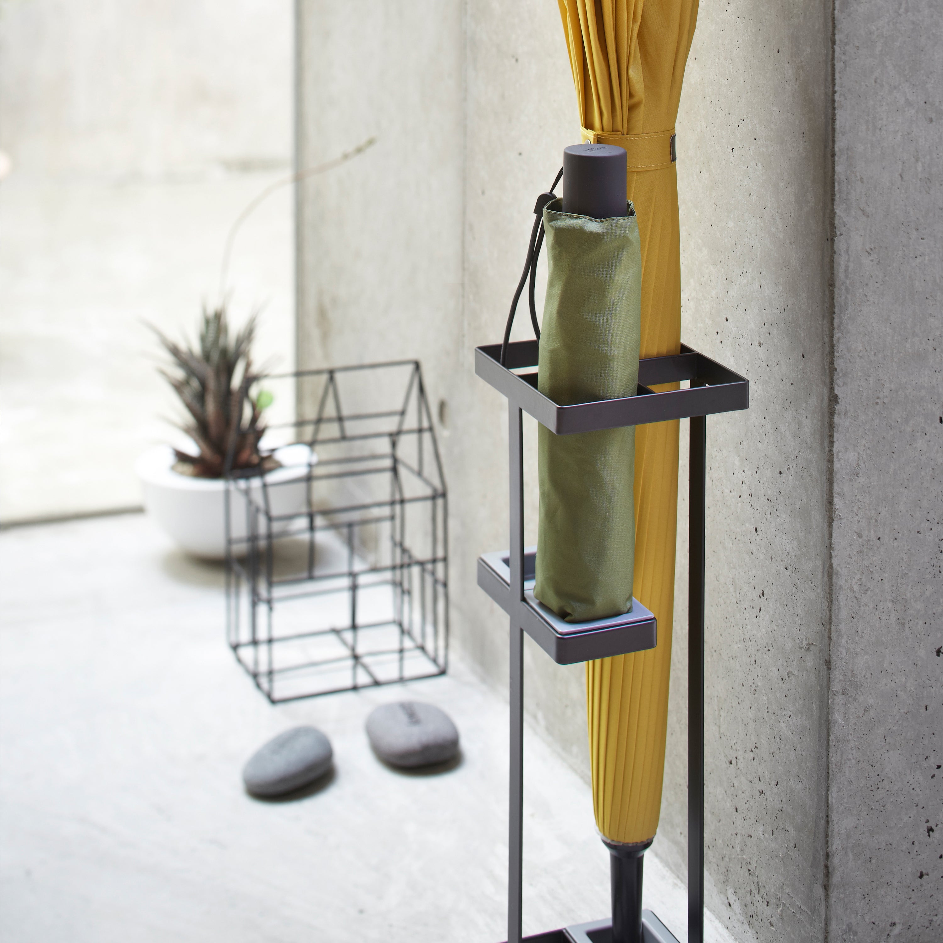 Yamazaki Tower Paraplubak