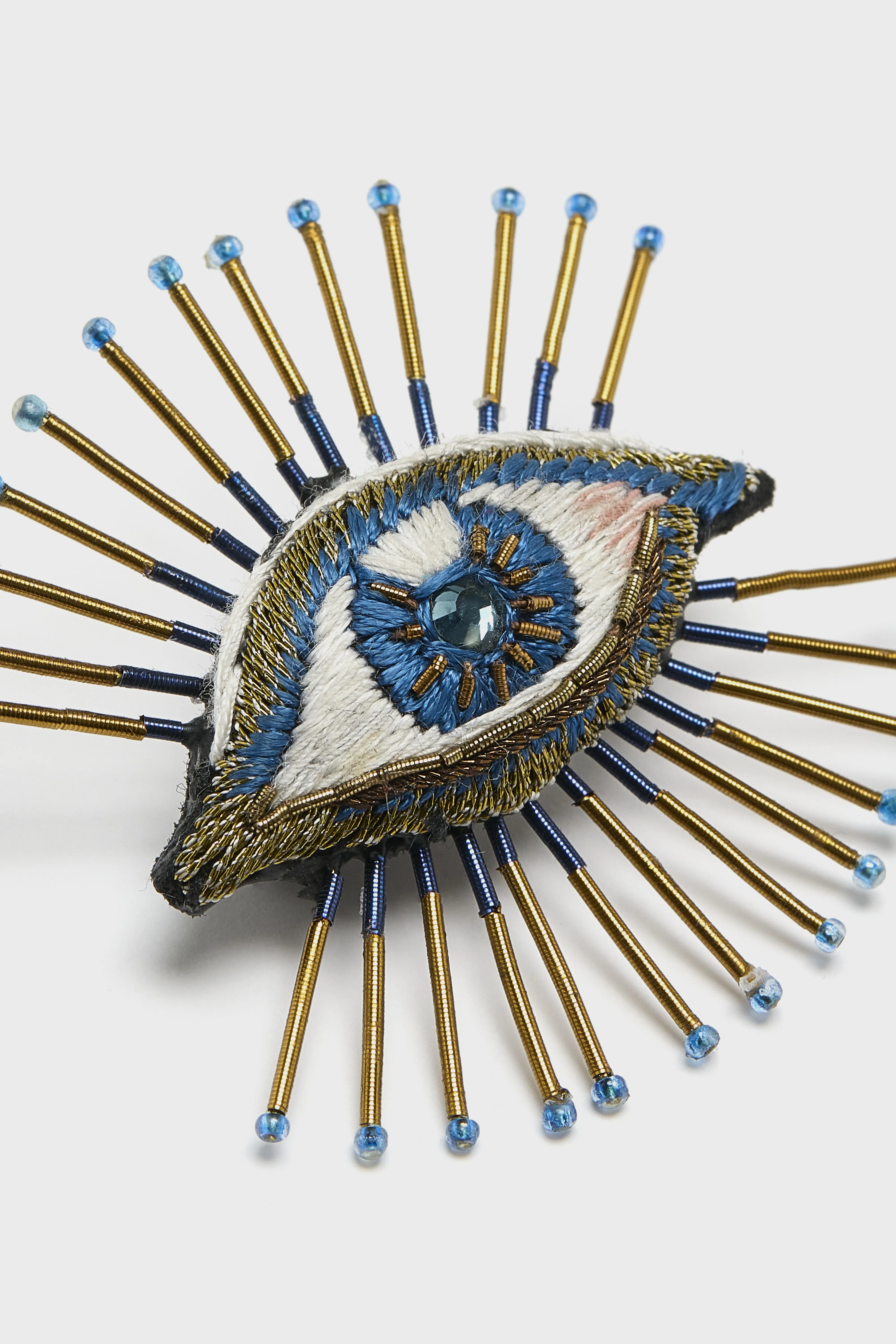 Bellerose Sea Mystic Eye Brooch Pin  (261 / W / BLUE)