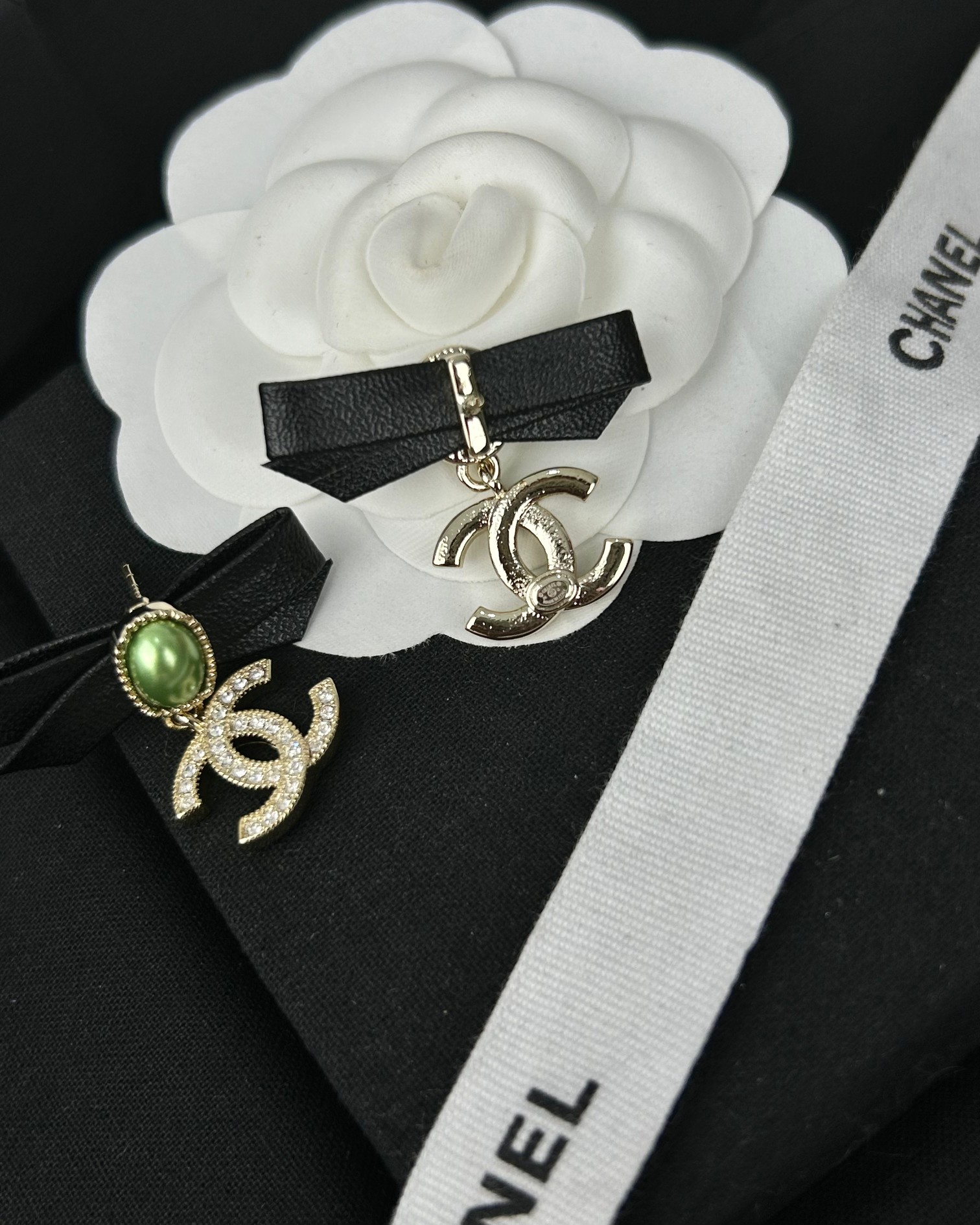 Chanel Leather Bow Green Pearl CC Dangle Earrings - Original Replica Club
