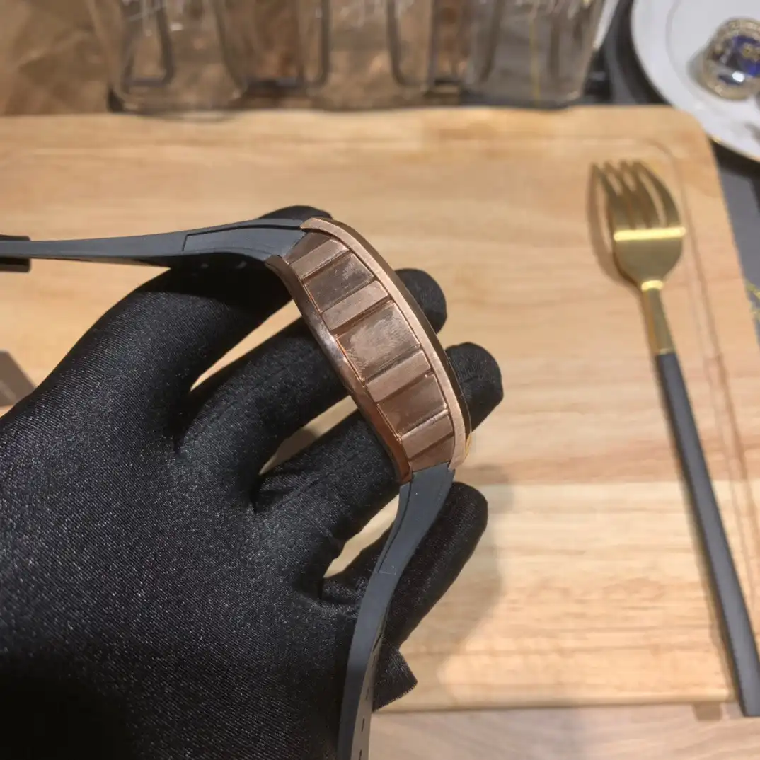 Replica Richard Mille 19-01 Red Gold Black Strap