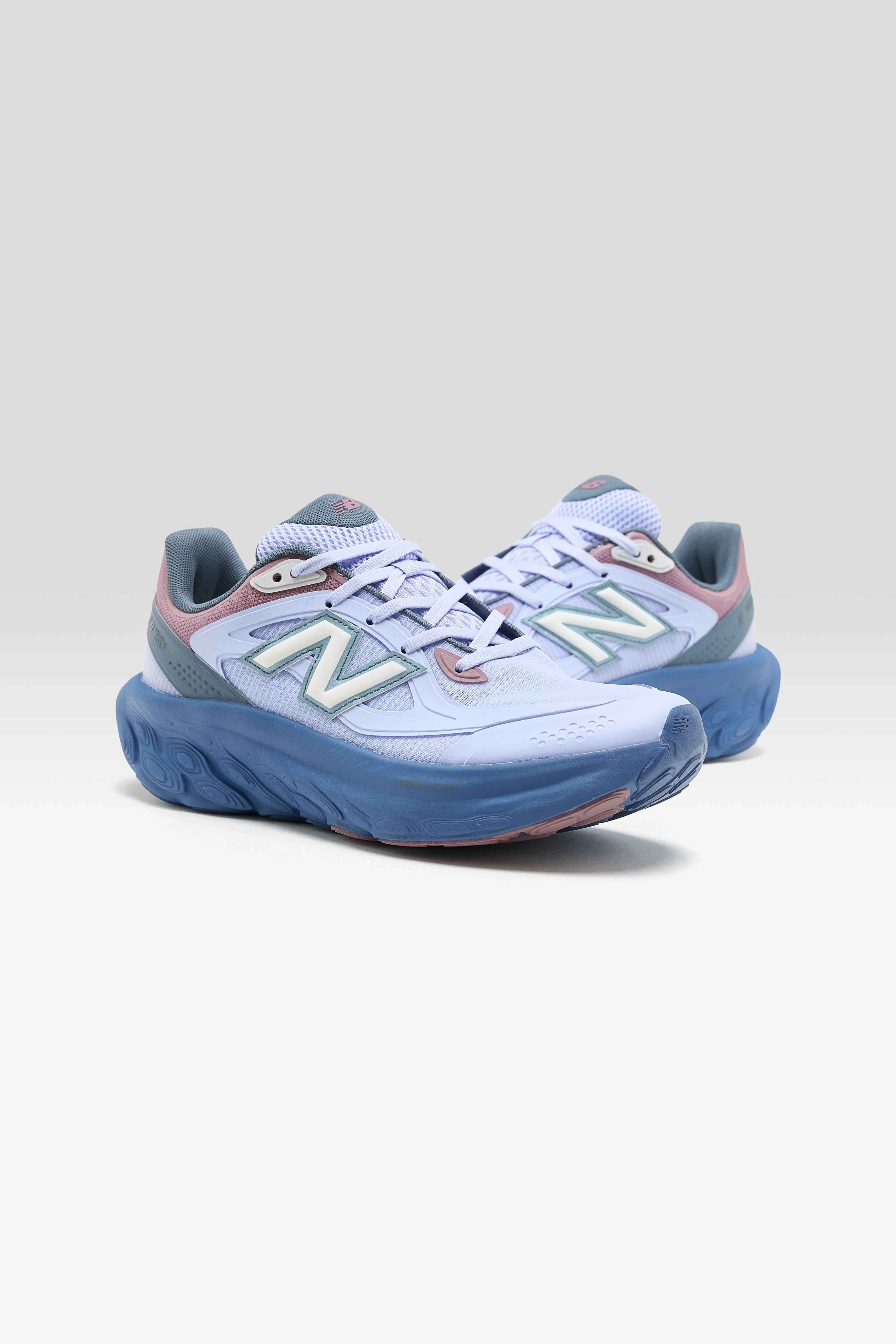 Bellerose Fresh Foam Trainer for Women  (261 / W / BLUE)