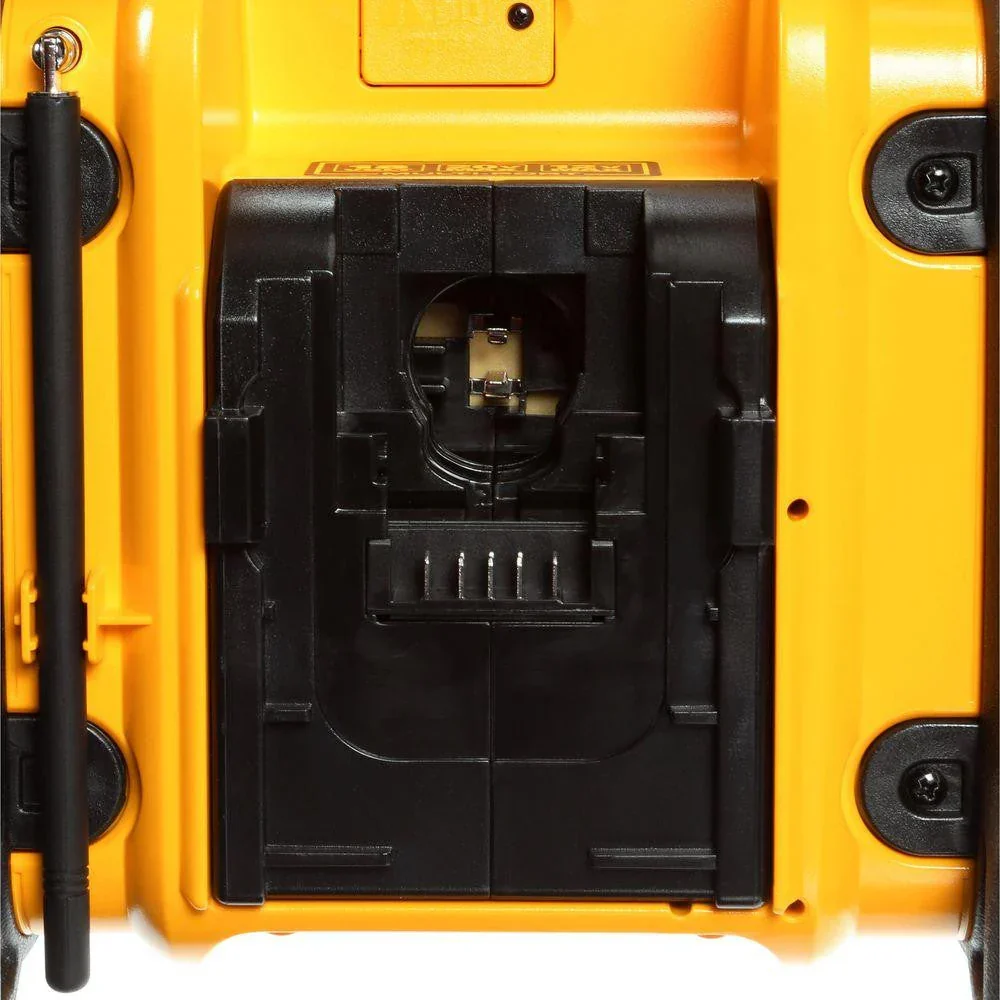 20-Volt Max Compact Corded/Cordless Worksite Radio - Image 3 20-Volt Max Compact Corded/Cordless Worksite Radio - Image 3