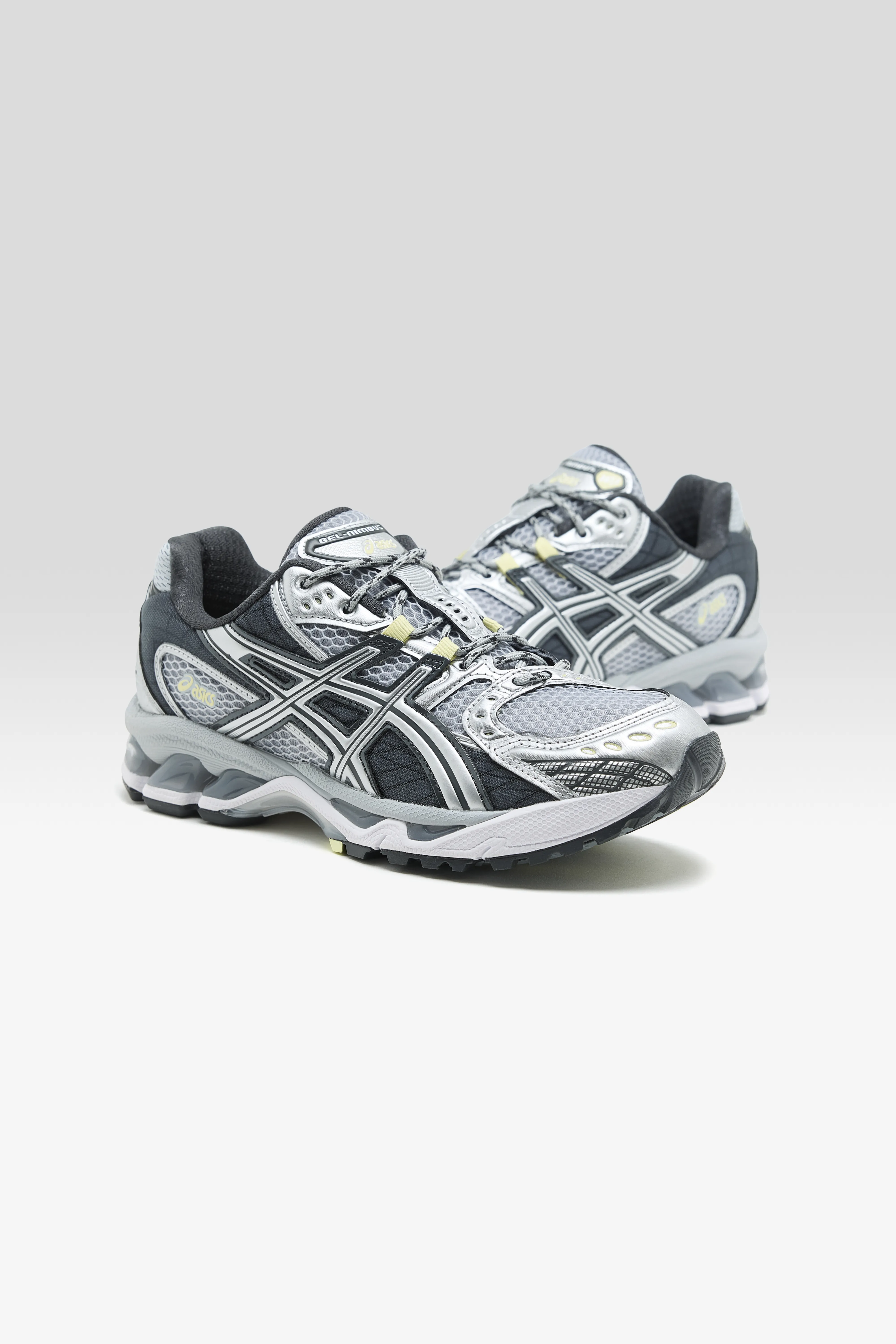 Bellerose Gel-Nimbus 10.1 for Women  (252 / W / GREY)