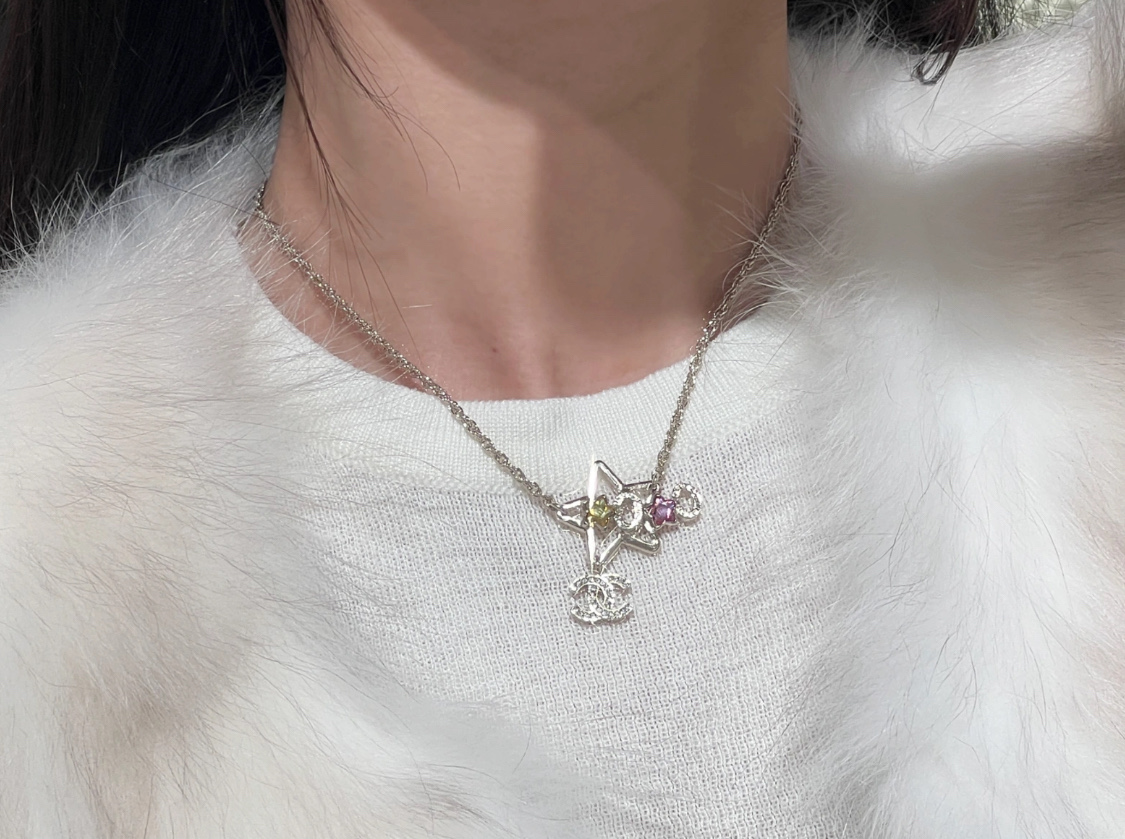 Chanel Rhinestone Star Coco CC Necklace - Original Replica Club