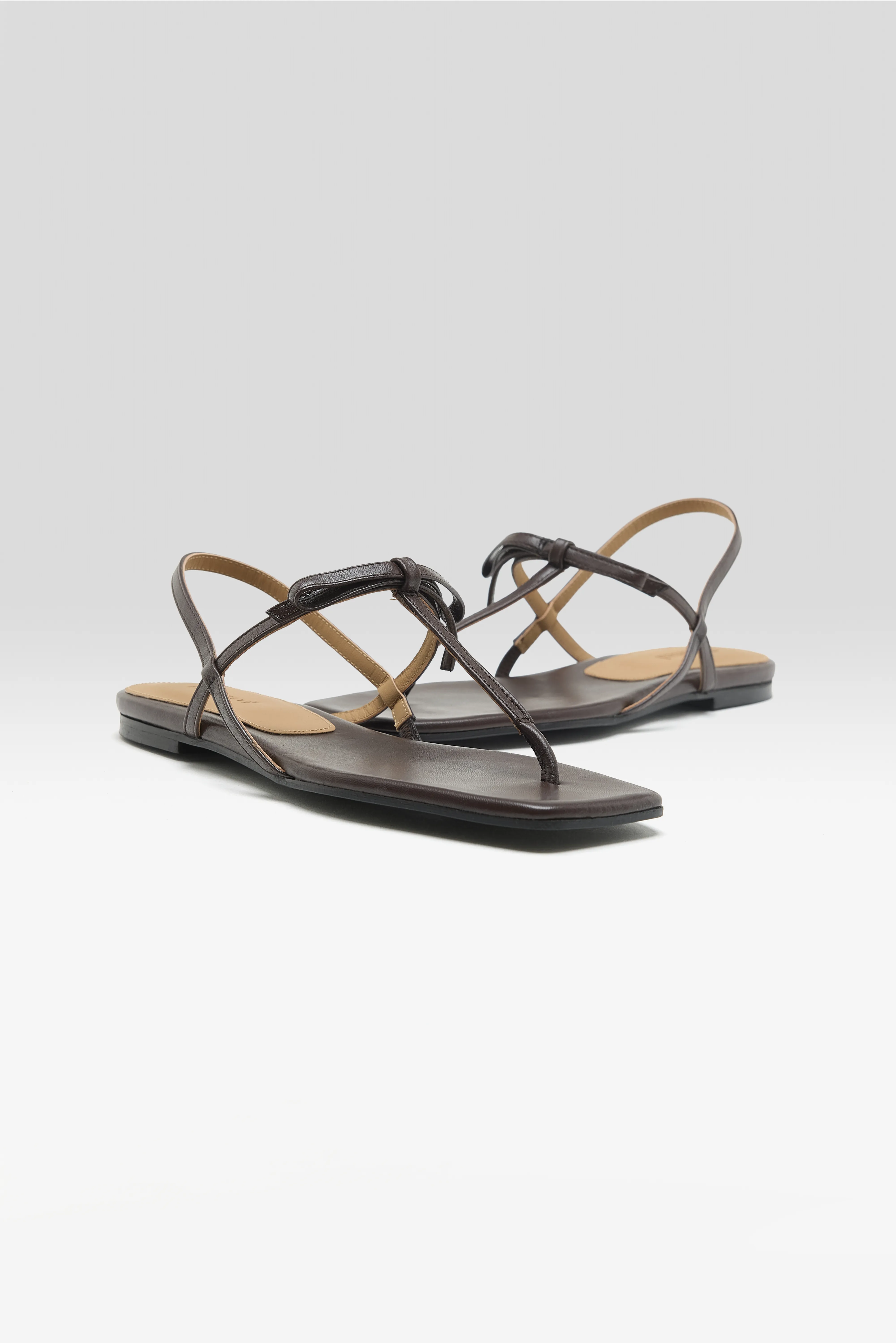 Bellerose Sina Flat Sandals  (261 / W / CHOCOLATE)