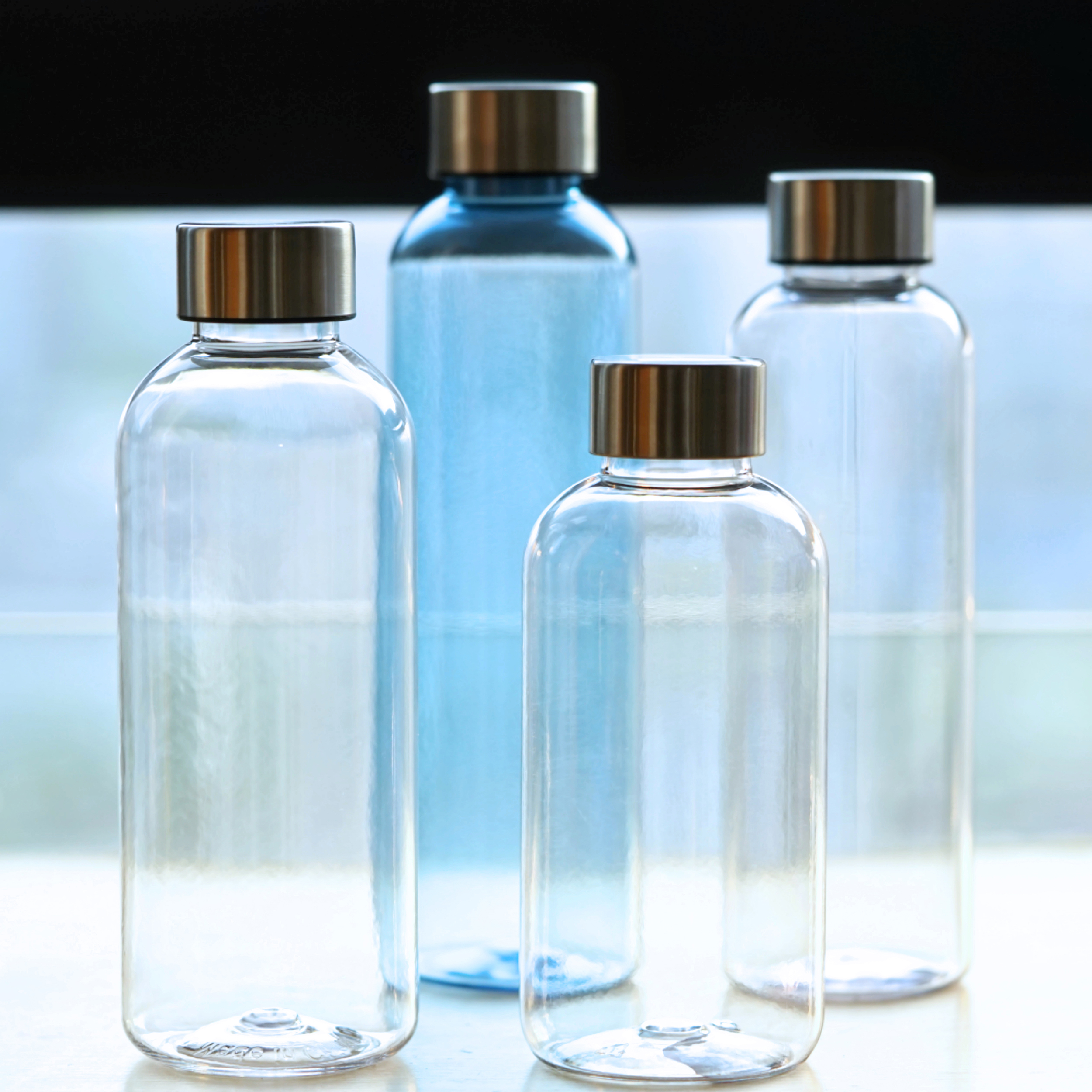 600ML Sports Tritan Plastic Water Bottle
