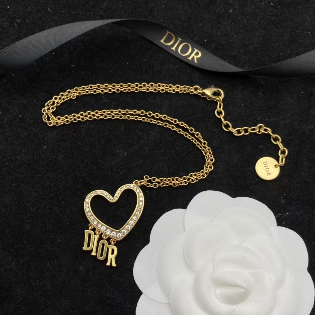 Dior Letters Heart Necklace and Earrings - Original Replica Club