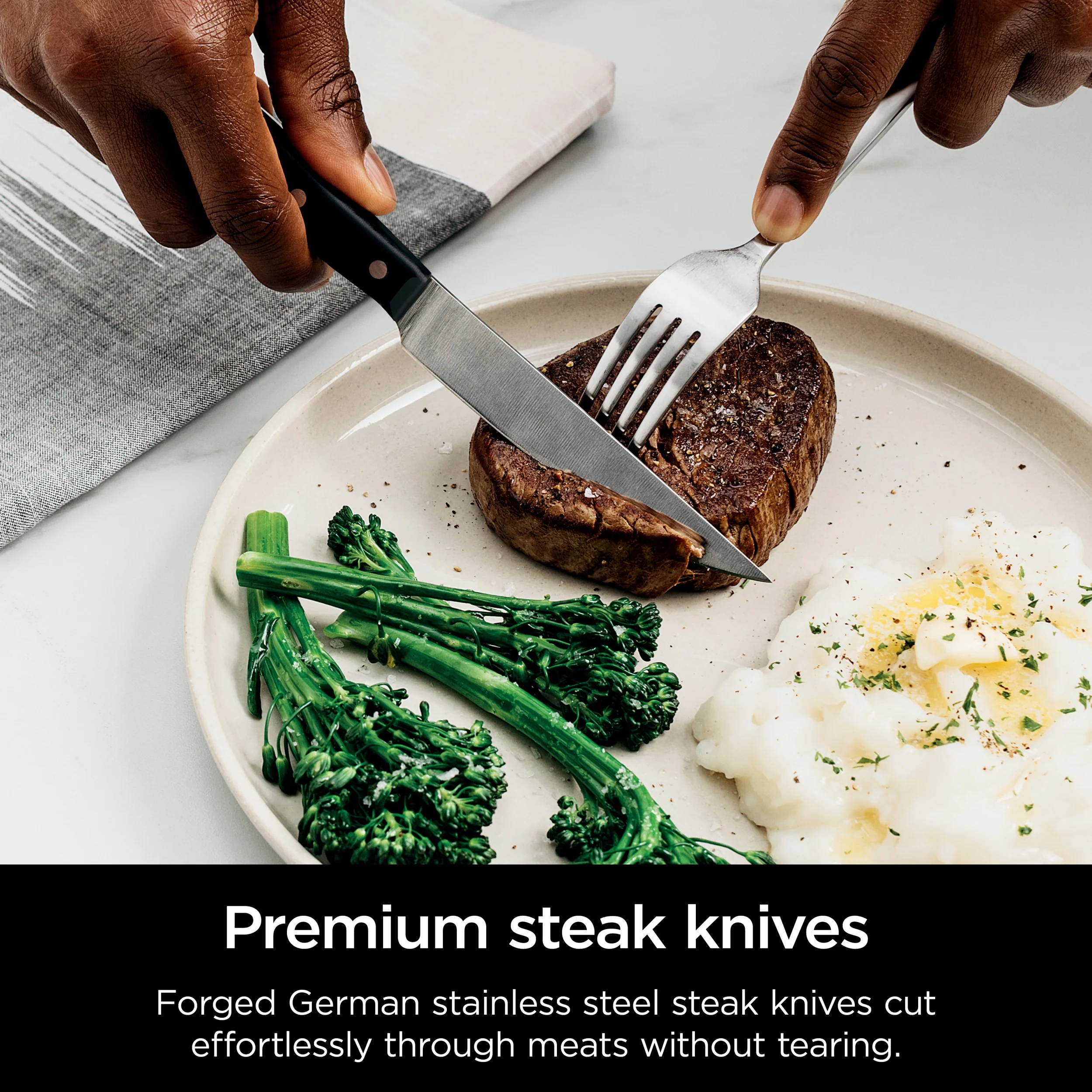 Ninja Foodi NeverDull Premium 12-Piece Knife System with Built-in Sharpener, K32012 - Image 7