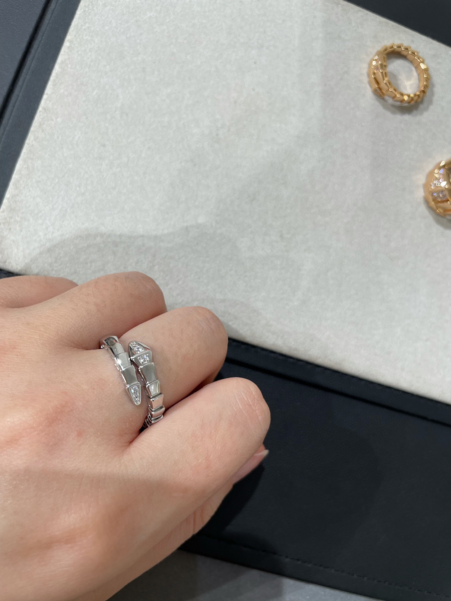Bvlgari Diamond Head Serpenti Viper Ring - Original Replica Club