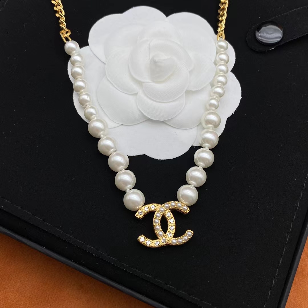Chanel Half Pearl Half Chain Double C Pendant Necklace - Original Replica Club