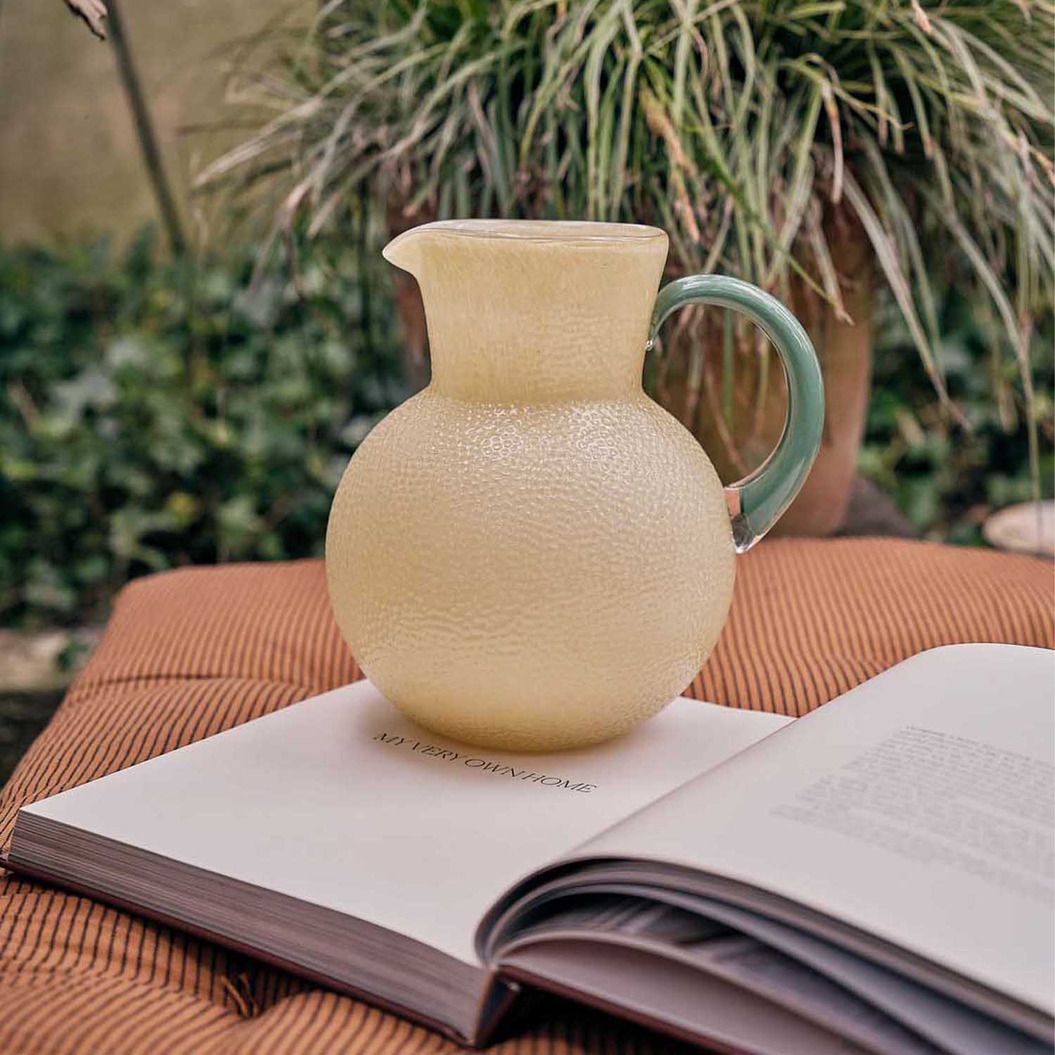 Limone Glass Jug