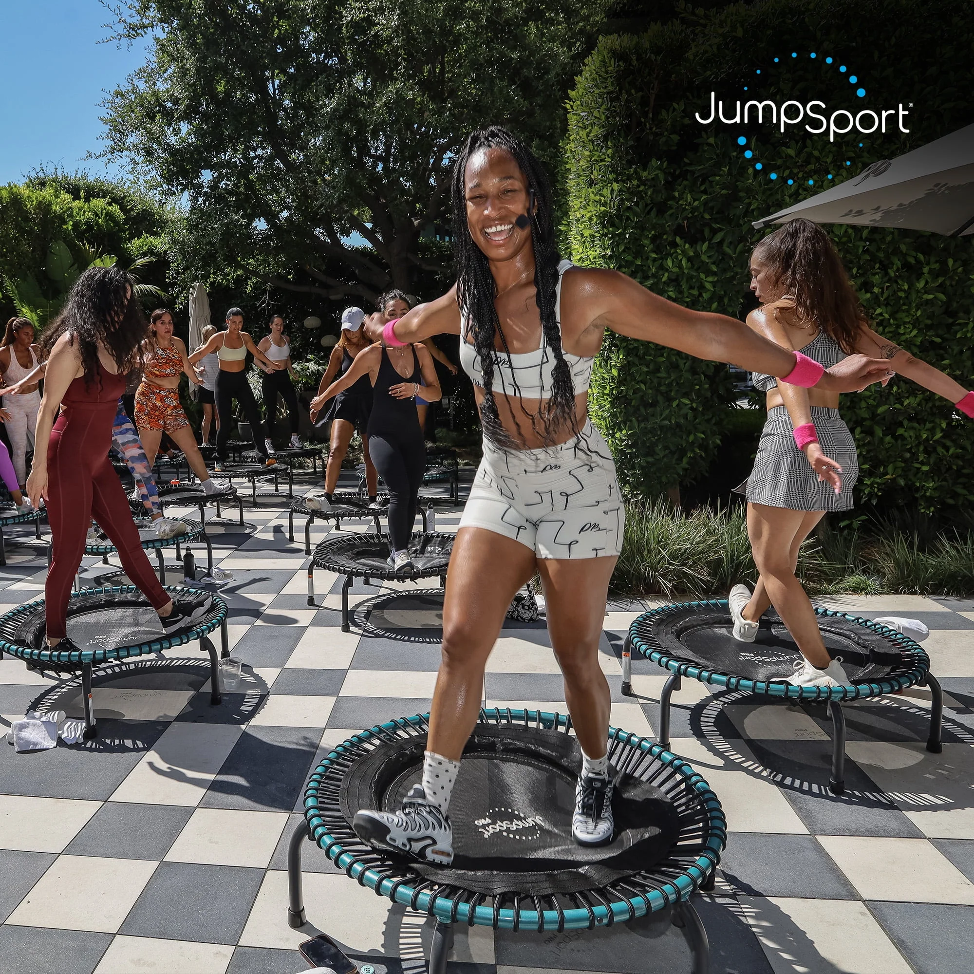 JumpSport Fitness Trampoline 39 Inch Teal/Black - 350 Pro - Image 5 JumpSport Fitness Trampoline 39 Inch Teal/Black - 350 Pro - Image 5