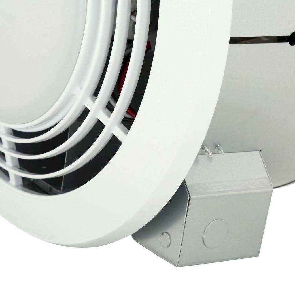 NuTone Bathroom Heater Fan Light 1500W 70 CFM - 9093WH - Image 3 NuTone Bathroom Heater Fan Light 1500W 70 CFM - 9093WH - Image 3