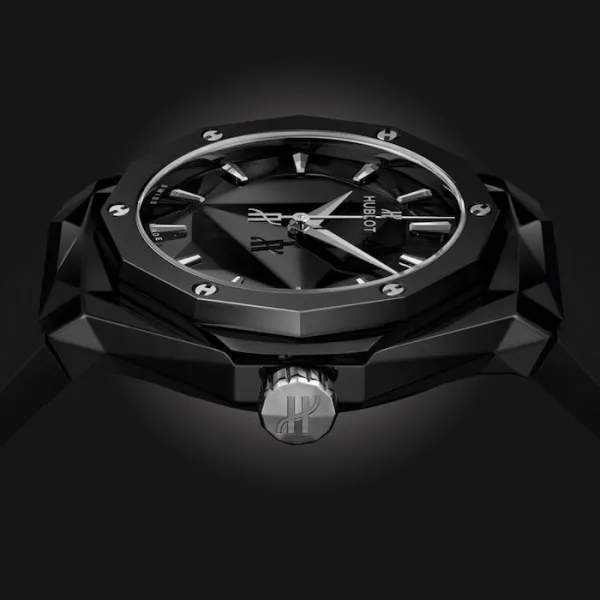 Hublot Classic Fusion Men Automatic Black Rubber Watch 550.CS.1800.RX.ORL21