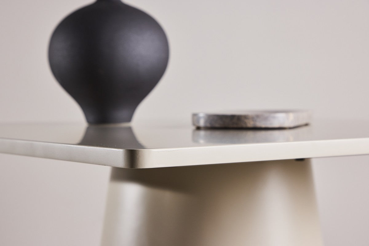 Rebellenclub Oulu Eetkamertafel - 80x80cm - Beige