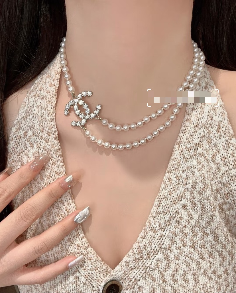 Chanel Elegant Two Layers Pearl Necklace - Original Replica Club