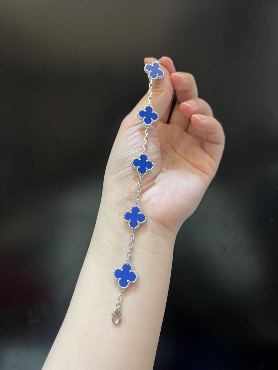 VCA Blue Agate Vintage Alhambra Bracelet 5 Motifs - Original Replica Club