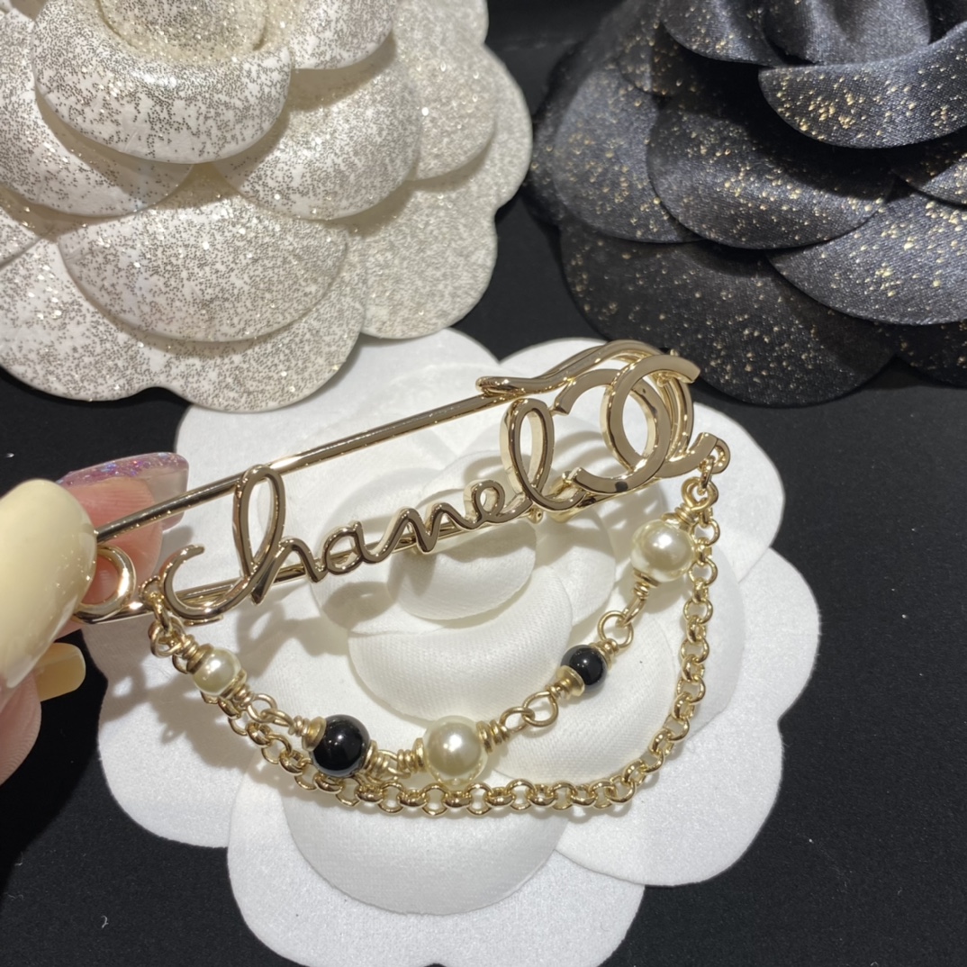 Chanel Pearl and Chain Pin Brooch - Original Replica Club