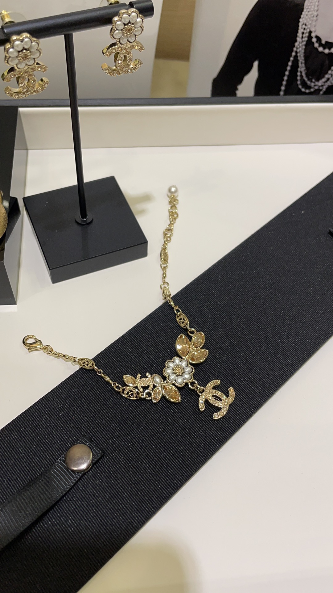 Chanel Ear of Wheat Pearl Flower Bracelet - Original Replica Club