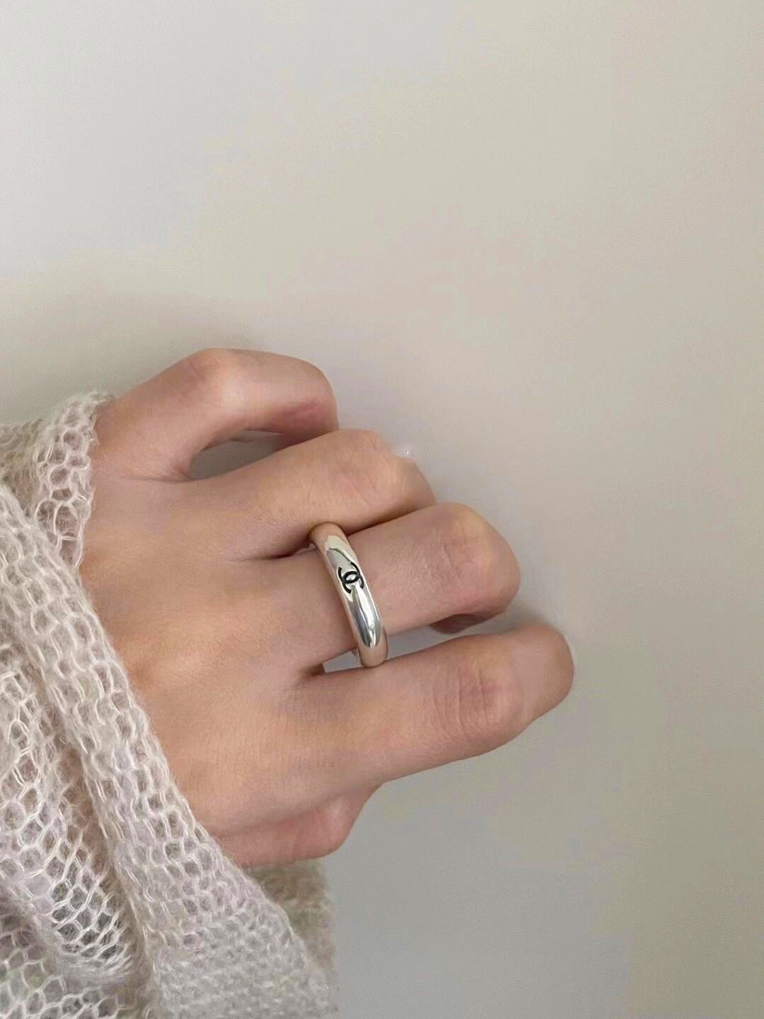 Chanel Minimalist and Elegant Silver Ring - Original Replica Club