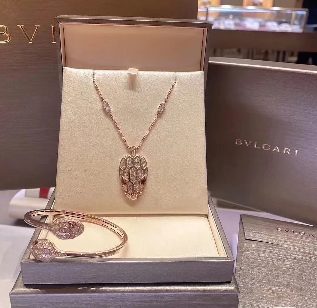 Bvlgari Serpenti Seduttori Necklace - Original Replica Club