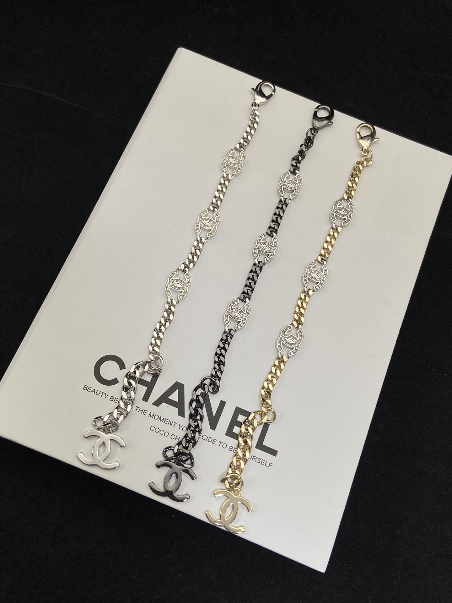 Chanel Classic Flat O Chain Bracelet Choker Necklace - Original Replica Club