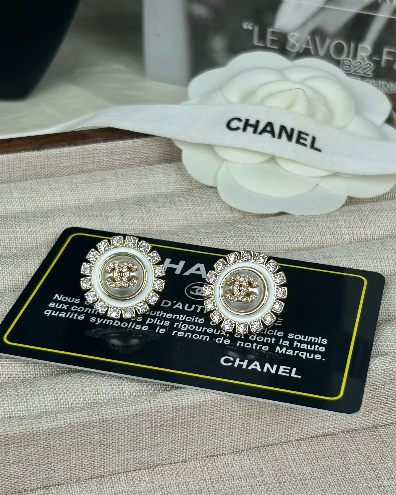 Chanel Sunflower Diamond Round Stud Earrings - Original Replica Club