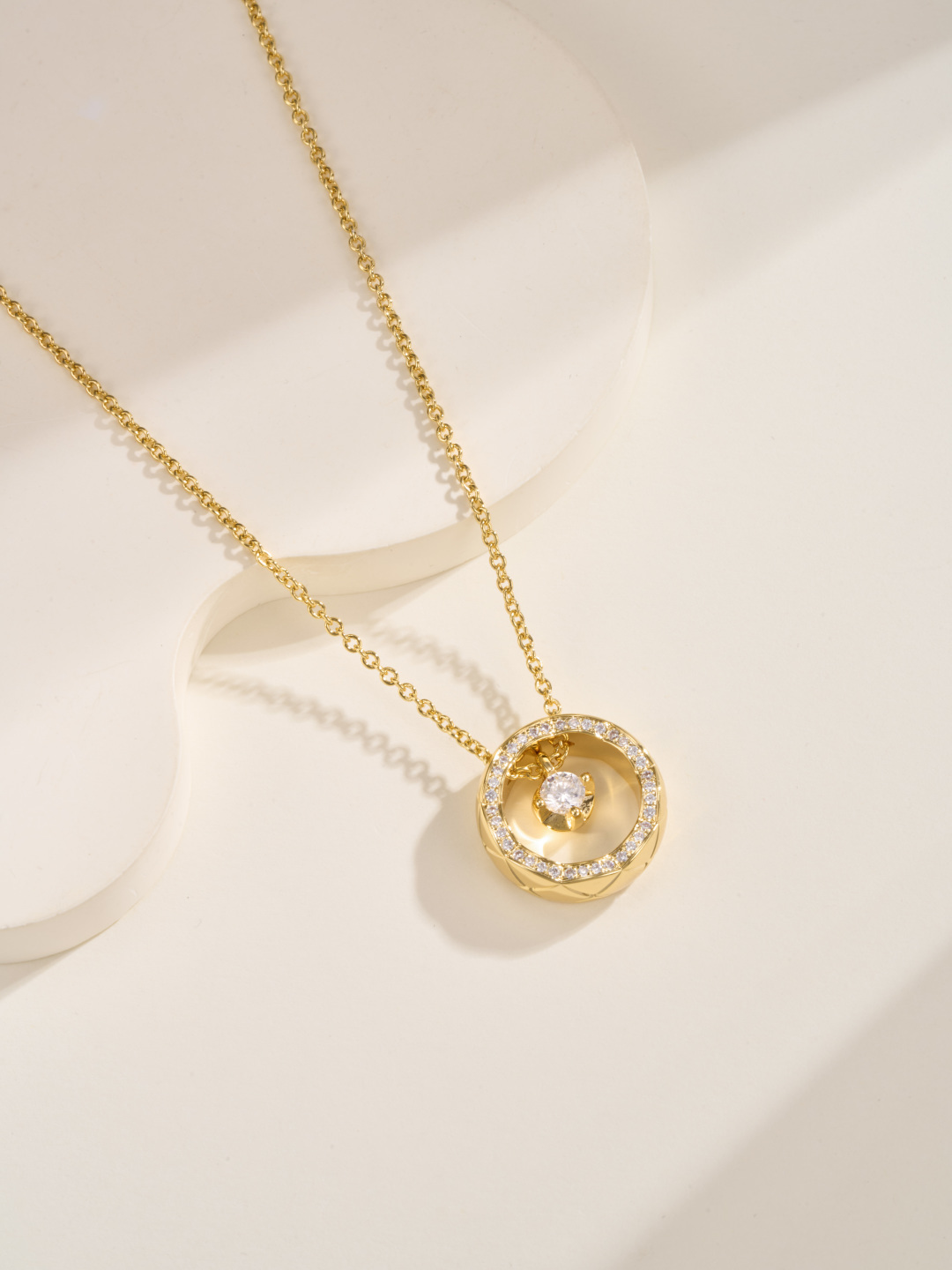 Chanel Coco Collier Necklaces Three Colors Options - Original Replica Club