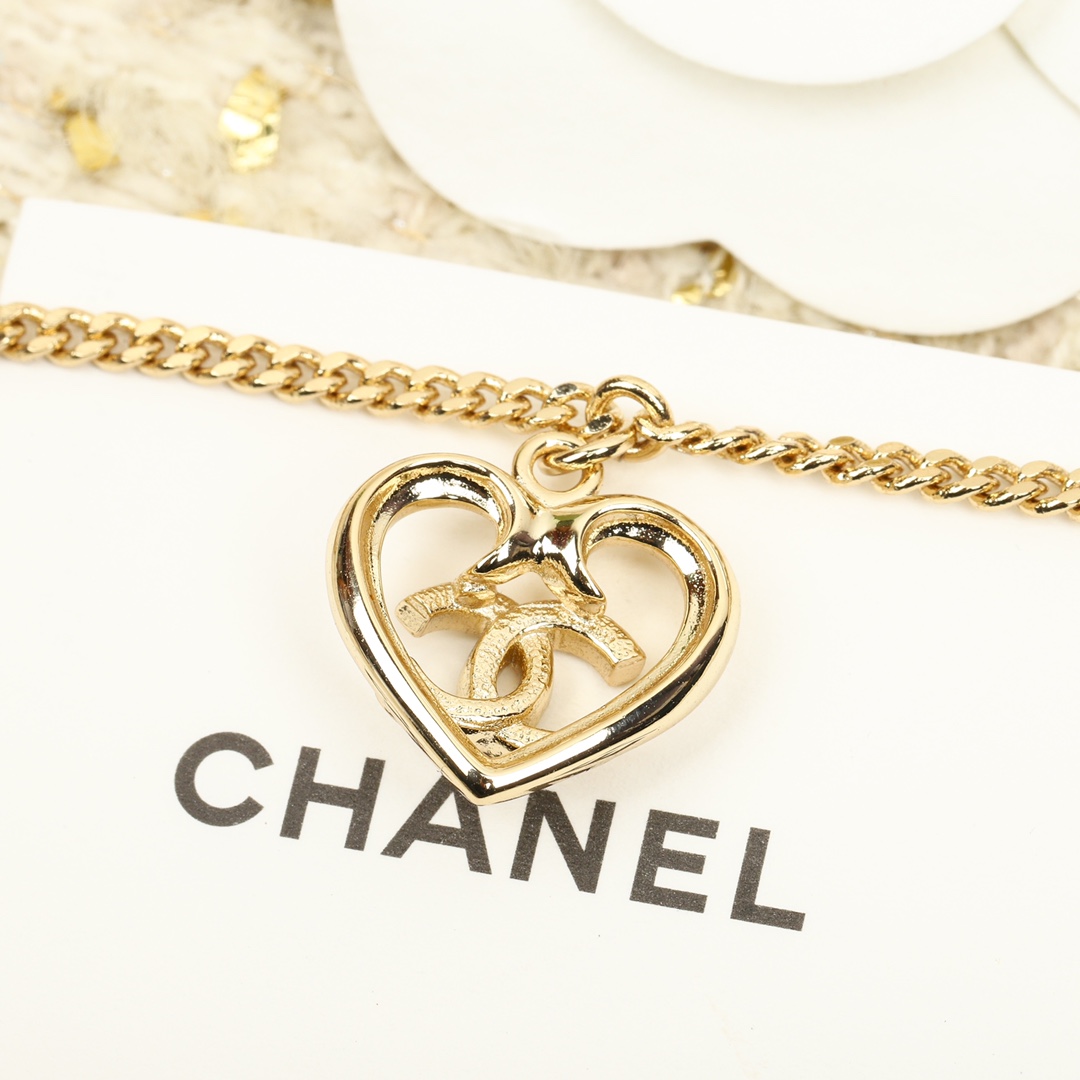 Chanel Hollow Heart Charm O Chain Bracelet - Original Replica Club