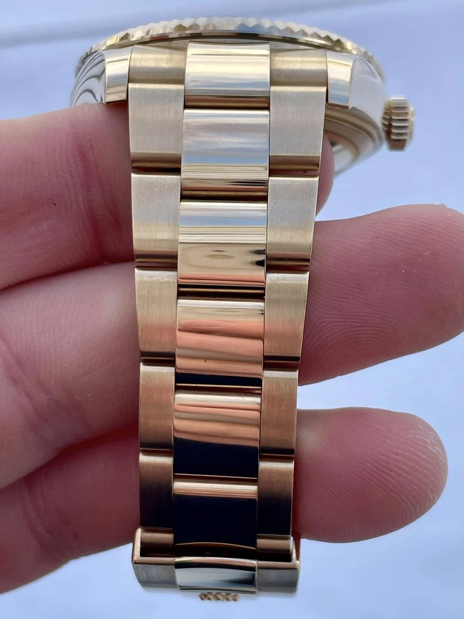 Superclone Rolex Sky-Dweller 42 mm Intense white Dial 336938