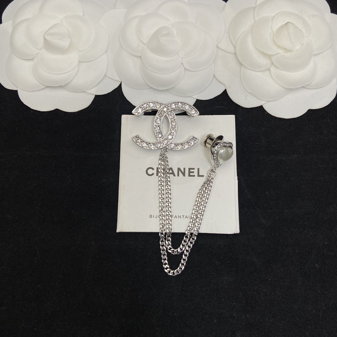 Chanel Silver Chain Tassel Brooch - Original Replica Club