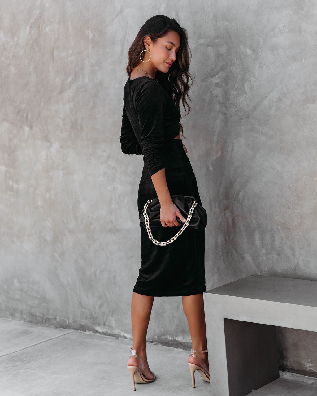 Sultry Femme Velvet Cutout Midi Dress - Black - Se7enfashion