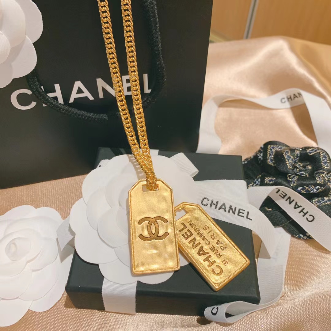 Chanel Unisex Thick Cuban Chain Rectangle Tag Pendant Necklace - Original Replica Club