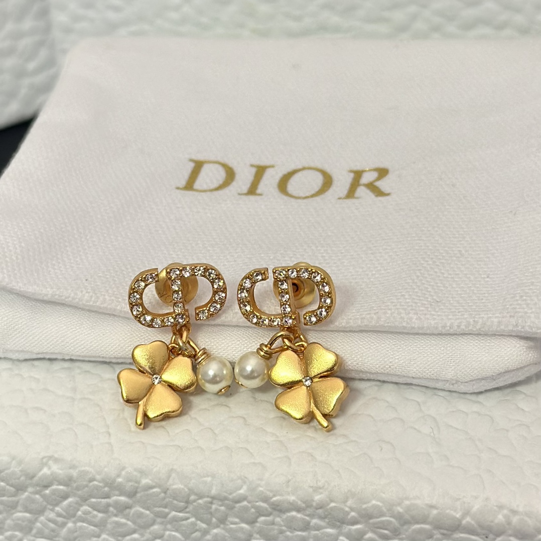 Dior Four Clover Pearl Earrings - Original Replica Club
