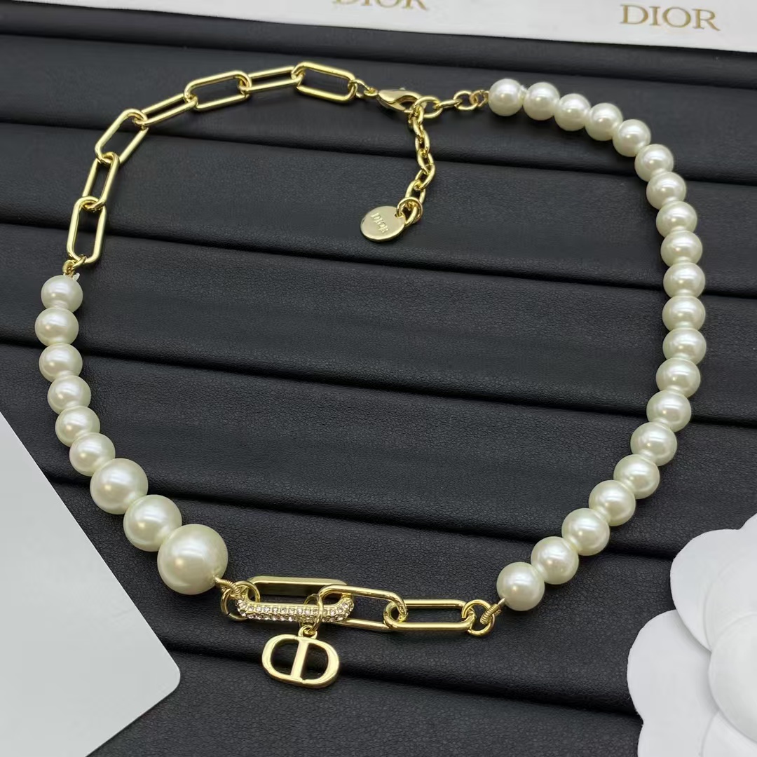 Dior Paperclip Chain and Pearl Necklace - Original Replica Club