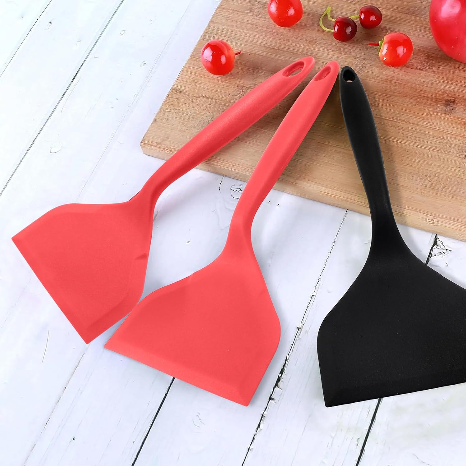 2Pcs Silica gel Wok Spatula,Wide Pancakes Spatula, Nonstick Heat-Resistant Pancake Shovel with Short Handle for Cooking, Baking and Stir-Fry (Black & Red,Style 1)