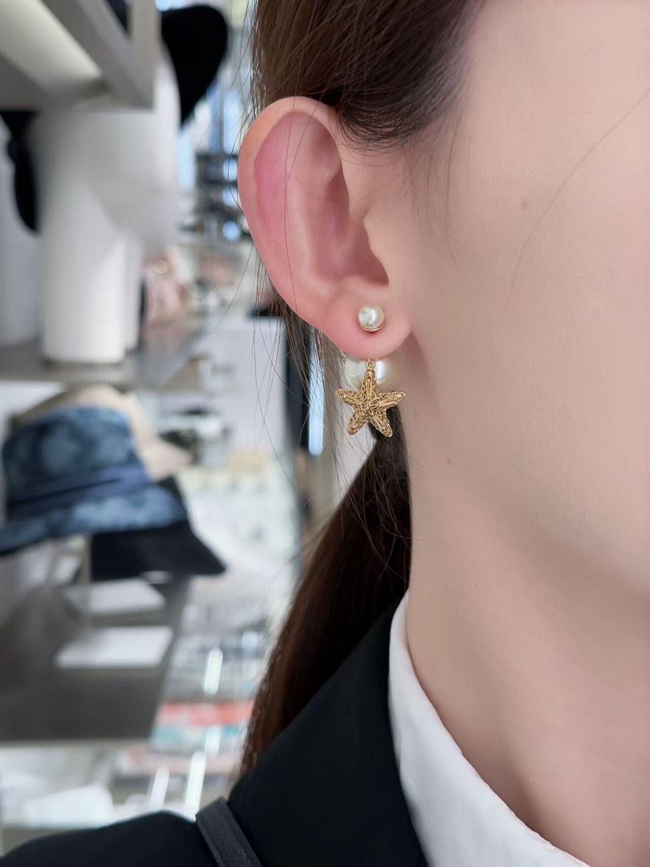 Dior Star Dangle Pearl Earrings - Original Replica Club