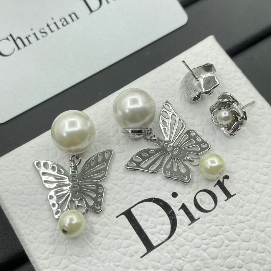 Dior Silver Butterfly Pearl Earrings - Original Replica Club